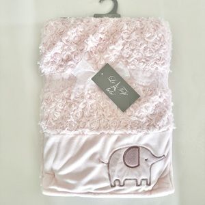 NEW Baby Blanket Pink Rosette Soft Cozy Elephant Theme | Le Top Bebe